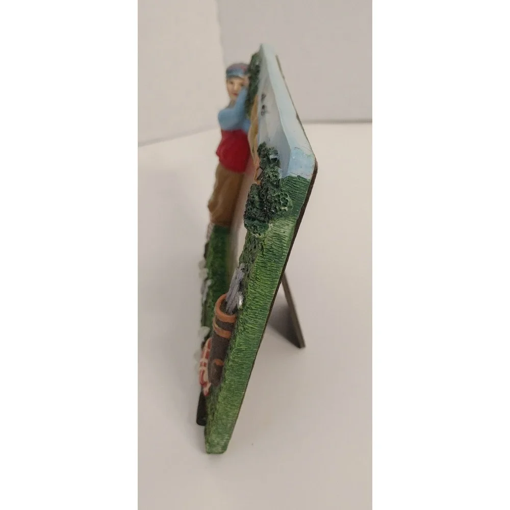 Vintage 3D Ceramic Resin 4x6